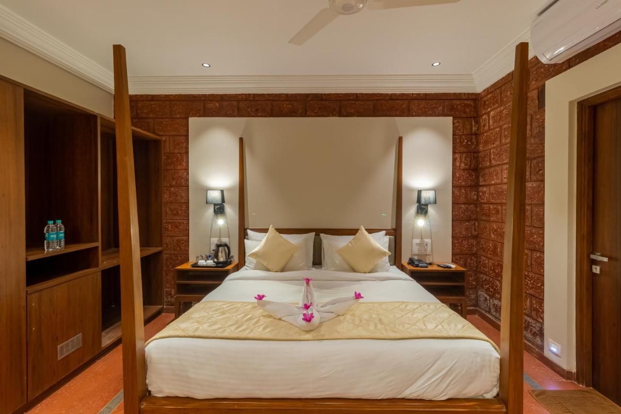Mahābaleshwar R R Heritage Resort Pure Vegetarian מראה חיצוני תמונה